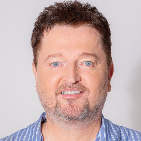 Peter Sklár