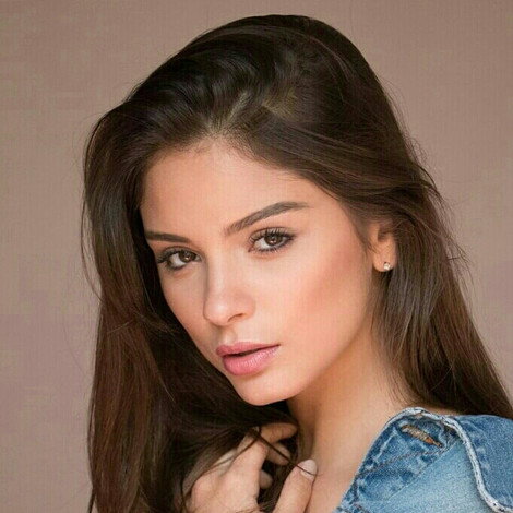 Ariana Saavedra