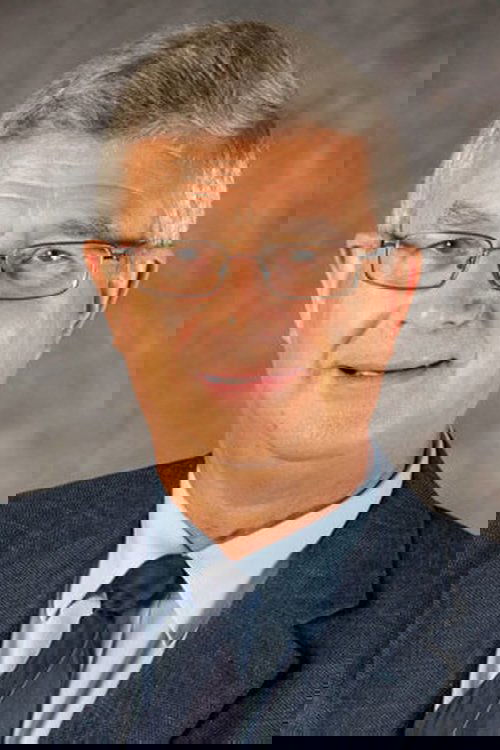 Andrew Snelling