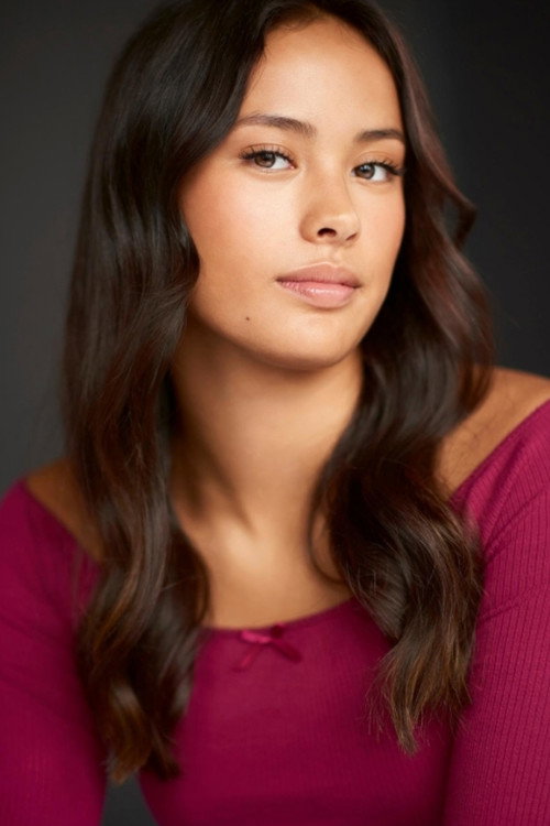 Sadie Macalolooy