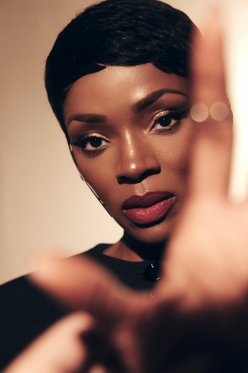 Caroline Chikezie