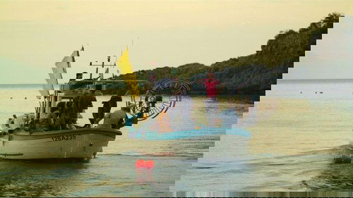 Magari resto 2020 Watch Full Movie