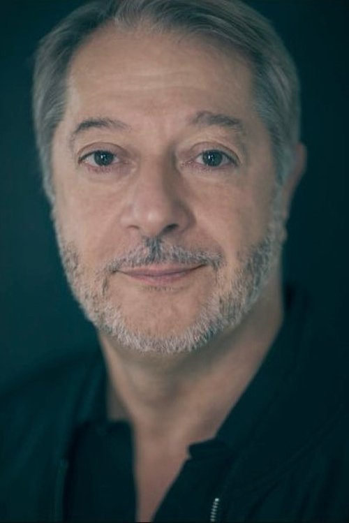 Alain de la Mata
