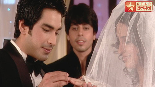 Samrat, Gunjan Get Married