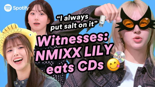 Does NMIXX LILY actually eat CDs? 💿