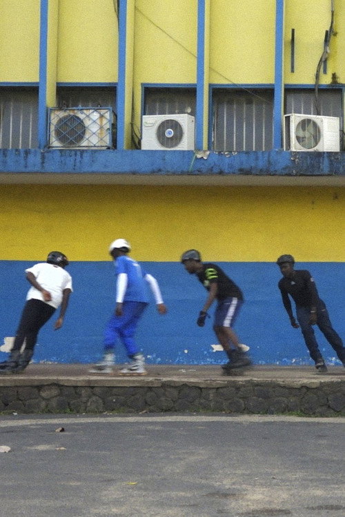 The Serpent in Bonanjo