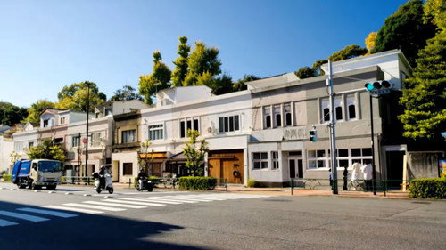Episode 1