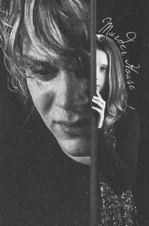 Behind the Fright: The Making of American Horror Story电影海报