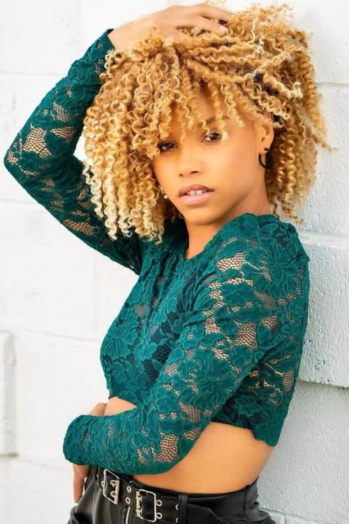 Cast member photo for paris-simpson