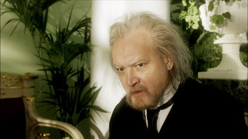 Впотьмах: 2 серия