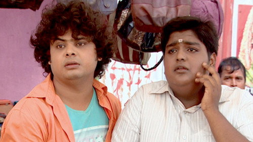 Mendhakprasad Hits People