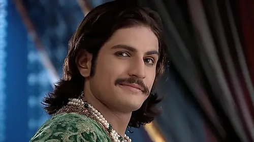 Ruqaiya checkmates Jalal