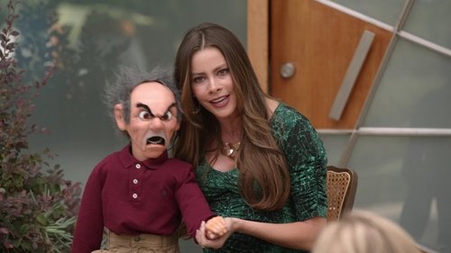 Modern Family - 6. Bölüm