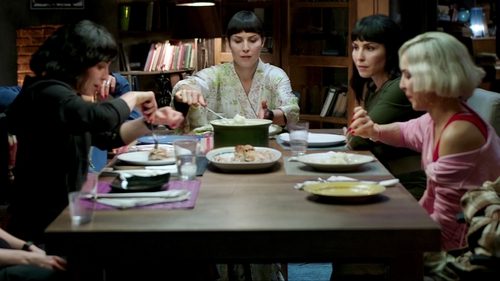 Seven Sisters (2017) Guarda lo streaming di film completo online