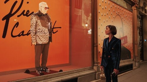 Emily in Paris - Fashion Victim