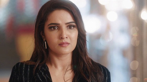 Nayantara Eyes The Naagin Powers!