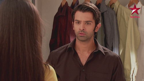 Khushi Warns Arnav About Shyam