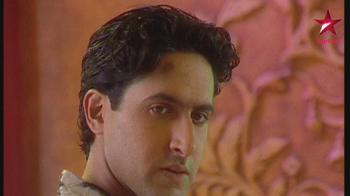 Kiran Persuades Gautam