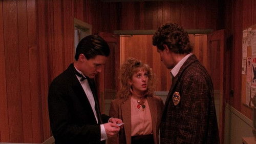 Twin Peaks - 8. Bölüm