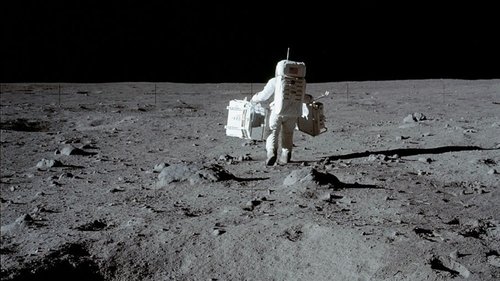 Apollo 18 (2011) film complet