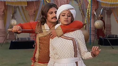 Jalal challenges Jodha in swordsmanship