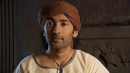 Jodha's beauty mesmerises Jalal