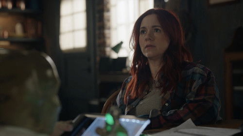 Resident Alien - Ties That Bind