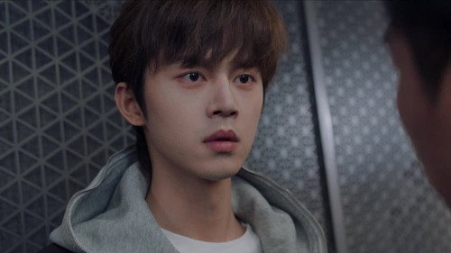 校服的裙摆第1季第9集