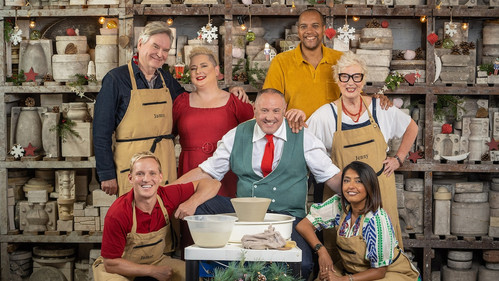 The Festive Pottery Throw Down 2022