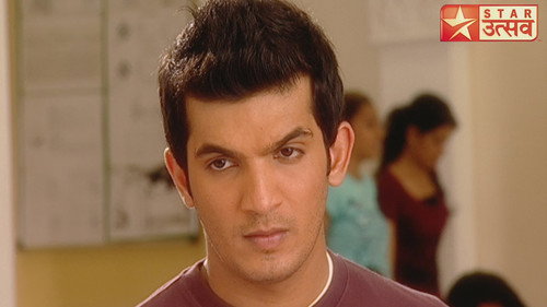 Mayank Scolds Nupur