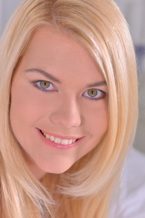 Poster of Izzy Delphine