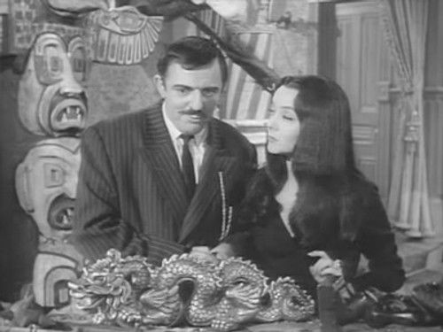 Morticia, the Decorator