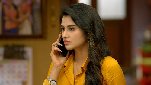 Naukri Par Khatra
