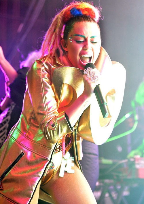 Miley Cyrus and Her Dead Petz: The Milky Milky Milk Tour 2015 poster 2