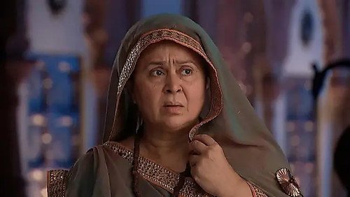 Mainawati tricks Suryabhan into marrying Jodha