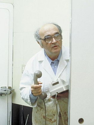 Dinni e la Normalina, ovvero la videopolizia psichiatrica contro i sedicenti gruppi di follia militante