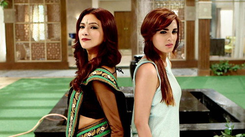 Samaira Vs Rajni