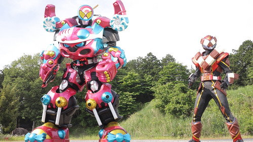 An Extra Large Serving! Candy Artillery!