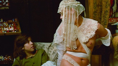 Sweet Movie (1974) ดูการสตรีมภาพยนตร์แบบเต็มออนไลน์