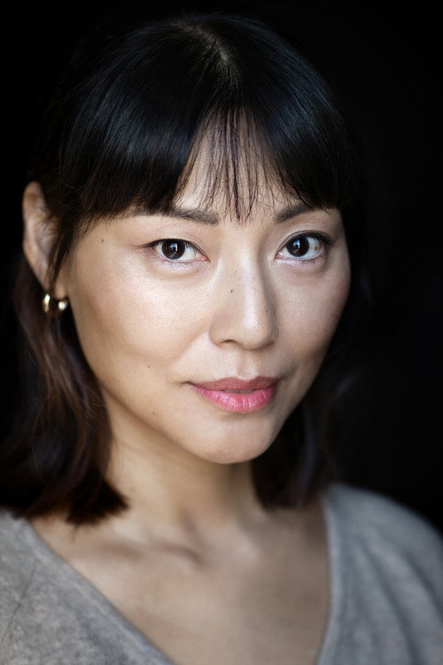Cast member photo for lisette-pagler