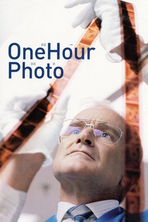 Movie poster for One Hour Photo