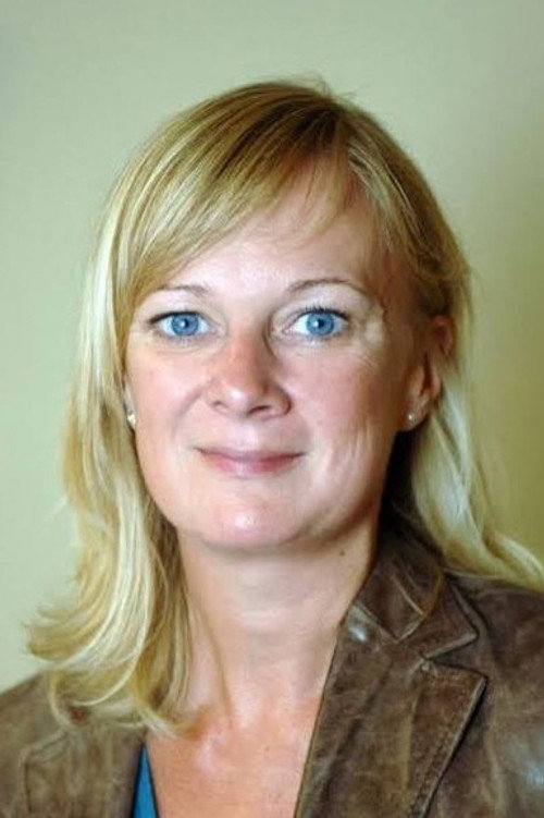 Cast member photo for caroline-van-den-berghe
