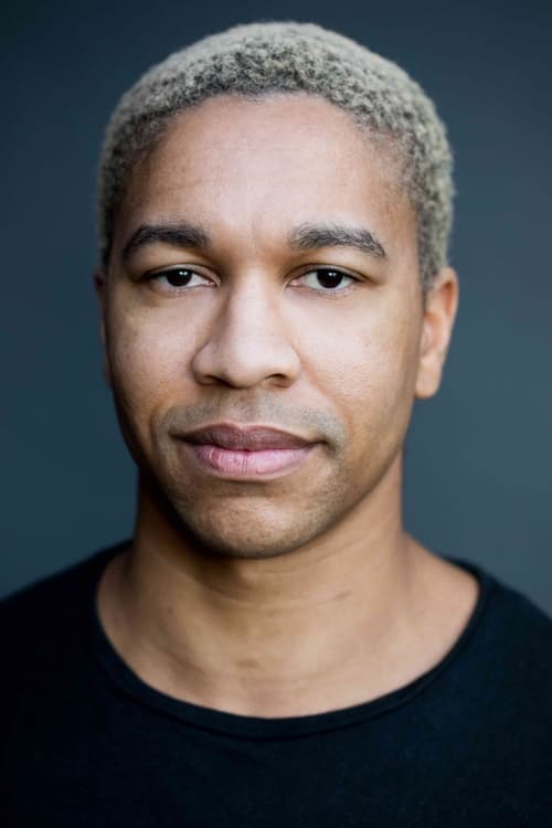 Cast member photo for aaron-moten