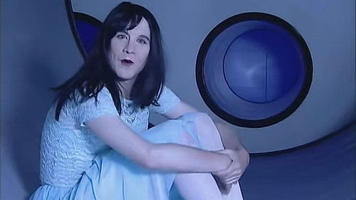 Presentado por Björk, Michel Gondry y Vicentín