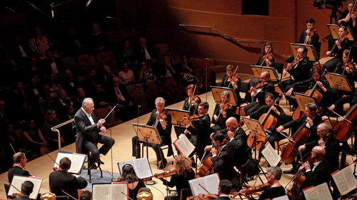 LA Phil 100