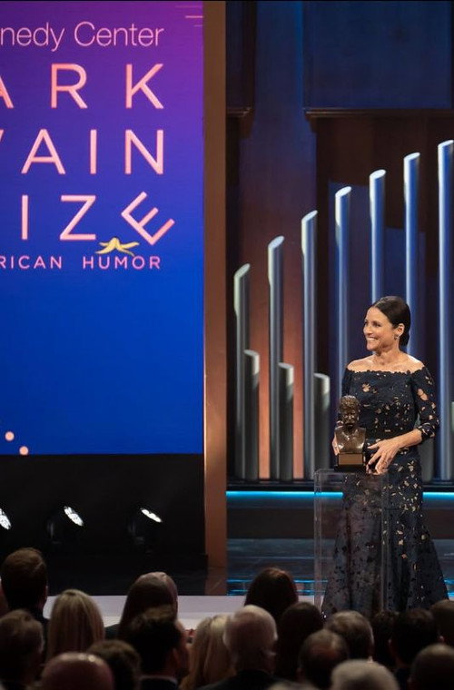 Julia Louis-Dreyfus: The Kennedy Center Mark Twain Prize for American Humor电影海报