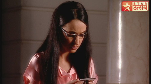 Gunjan Is Worried