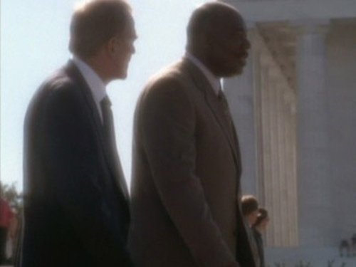 The West Wing - 4. Bölüm