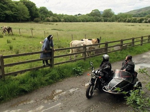 Two Fat Ladies第3季第1集