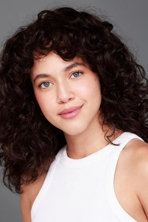 Cast member photo for daniella-reyes